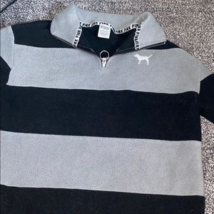 Crewneck sweater